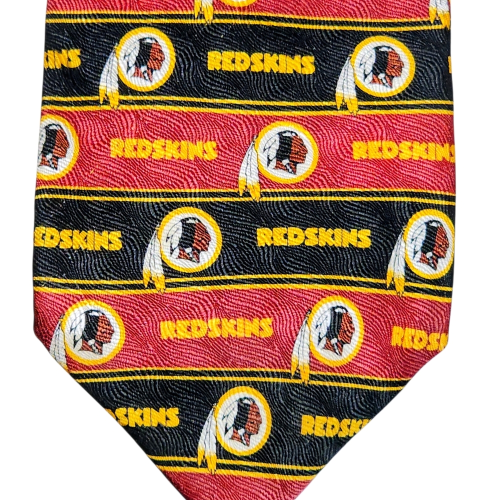 Ralph Marlin Red and Black Tie‎